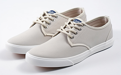 men's casual canvas sneakers
